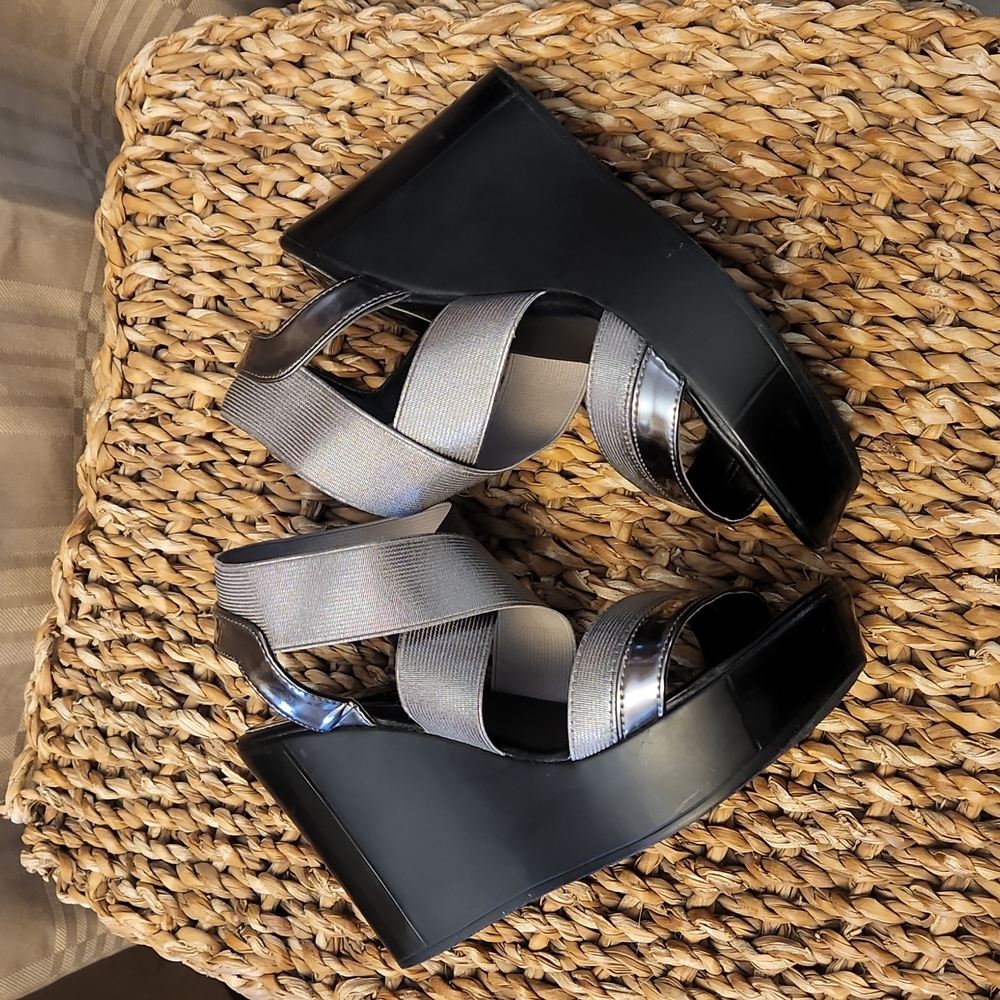 Charles by Charles David Pewter Wedge 💥 - Picture 5 of 9